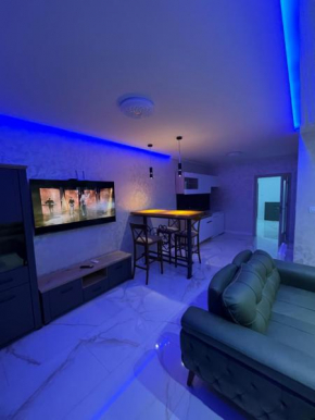 Cezar Apartments
